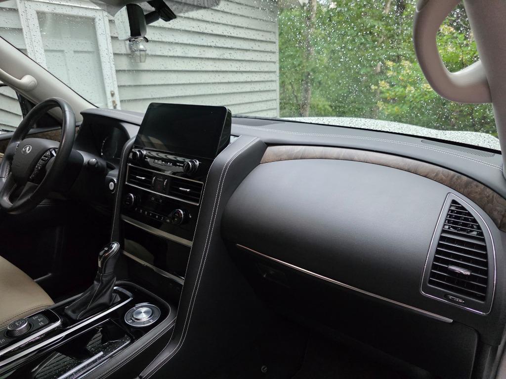 2023 INFINITI QX80 - $49,800