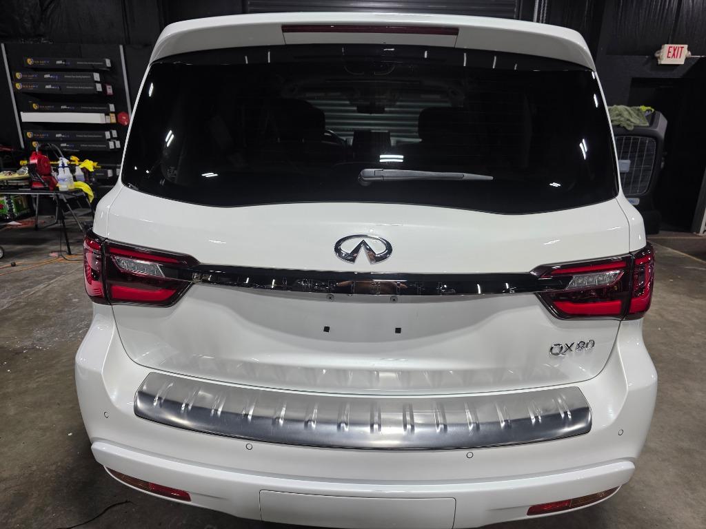 2023 INFINITI QX80 - $49,800
