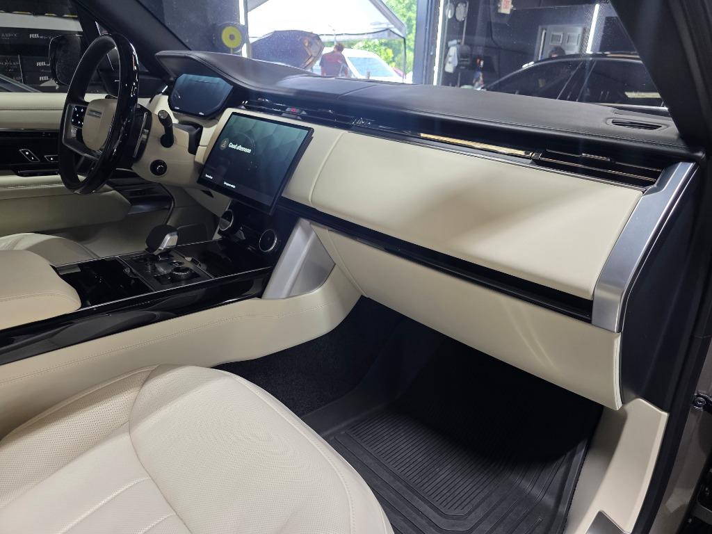 2023 Land Rover Range Rover - $88,500