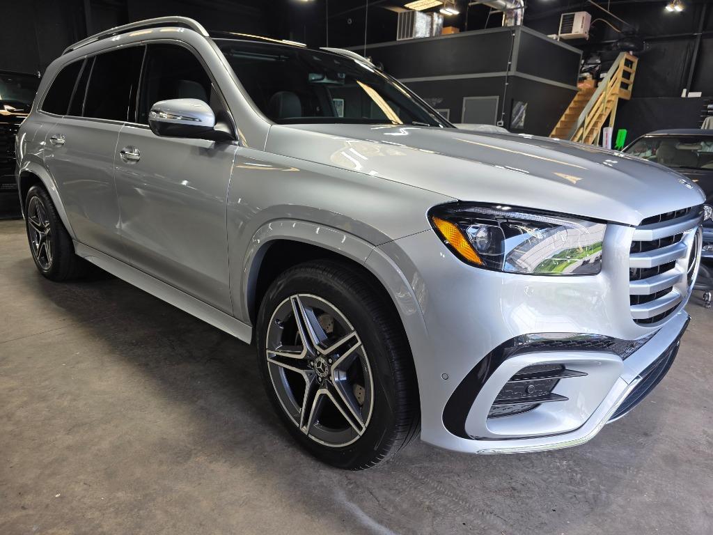 2025 Mercedes-Benz GLS - $79,500
