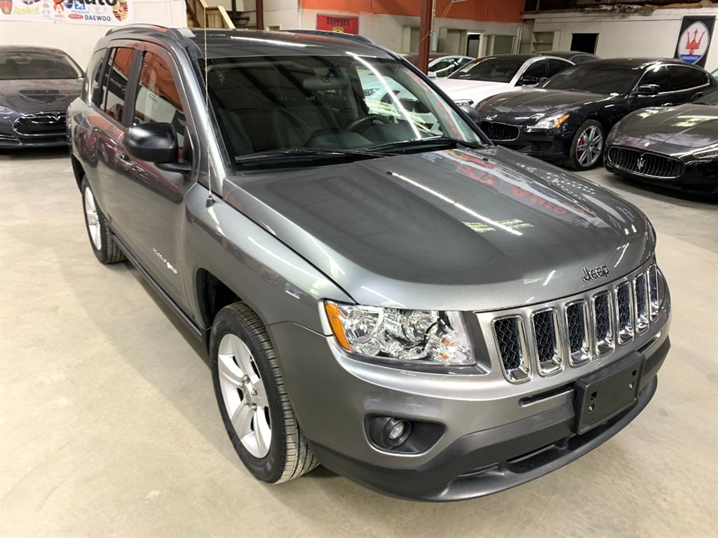 2012 Jeep Compass Latitude photo