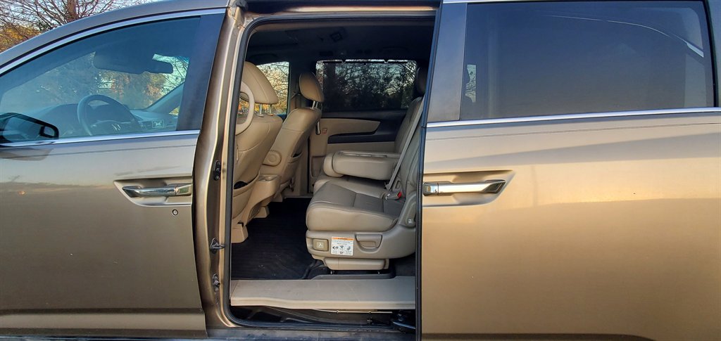 2012 Honda Odyssey - $5,850