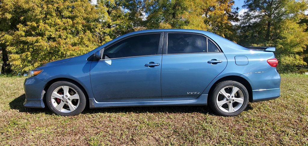 2013 Toyota Corolla - $6,500