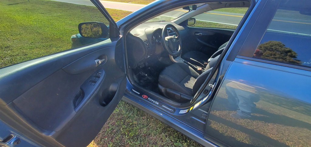 2013 Toyota Corolla - $6,500