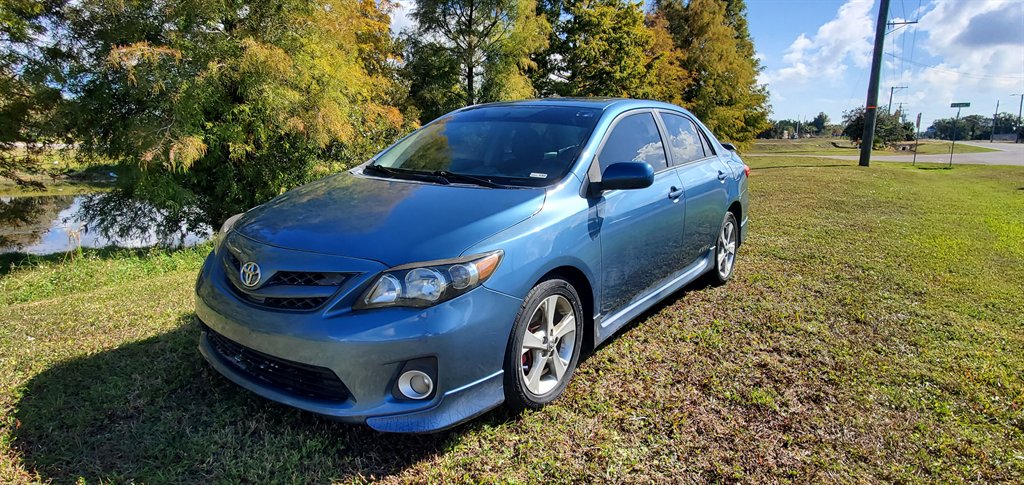 2013 Toyota Corolla - $6,500