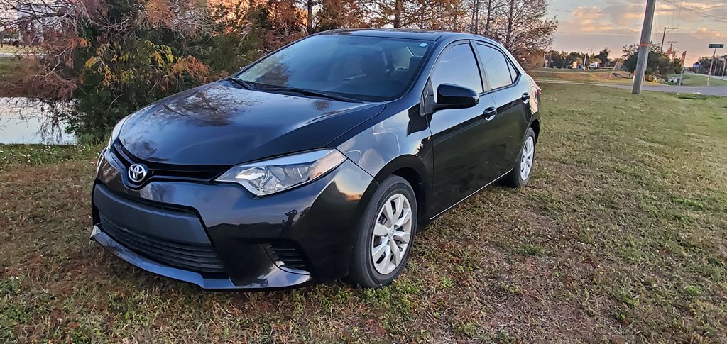 2014 Toyota Corolla - $6,000