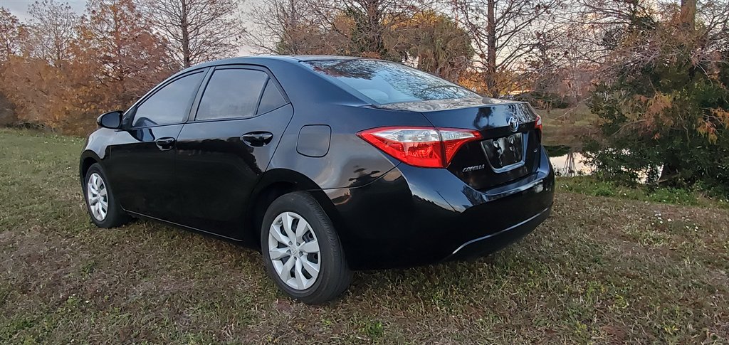2014 Toyota Corolla - $6,000