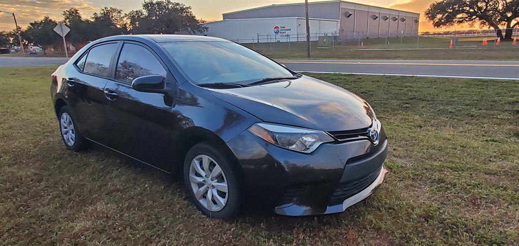 2014 Toyota Corolla - $6,000