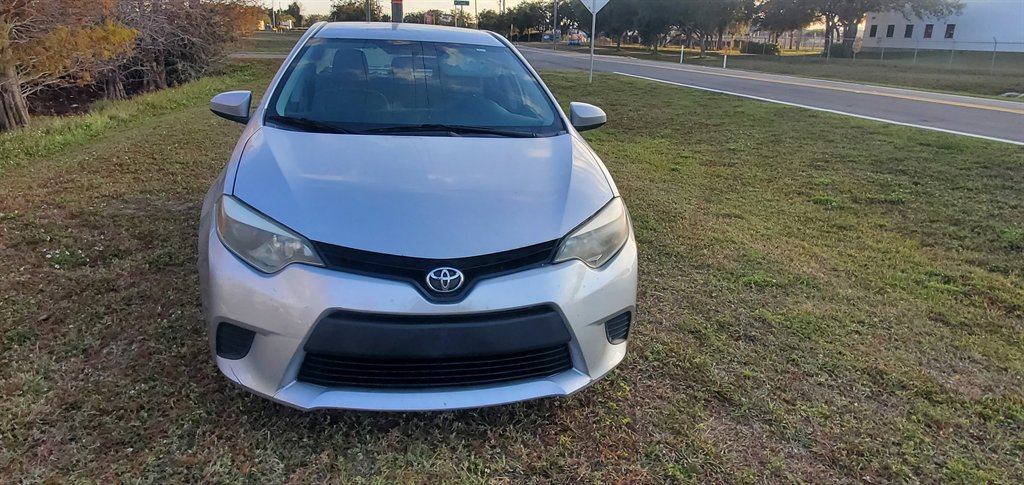 2014 Toyota Corolla - $6,000