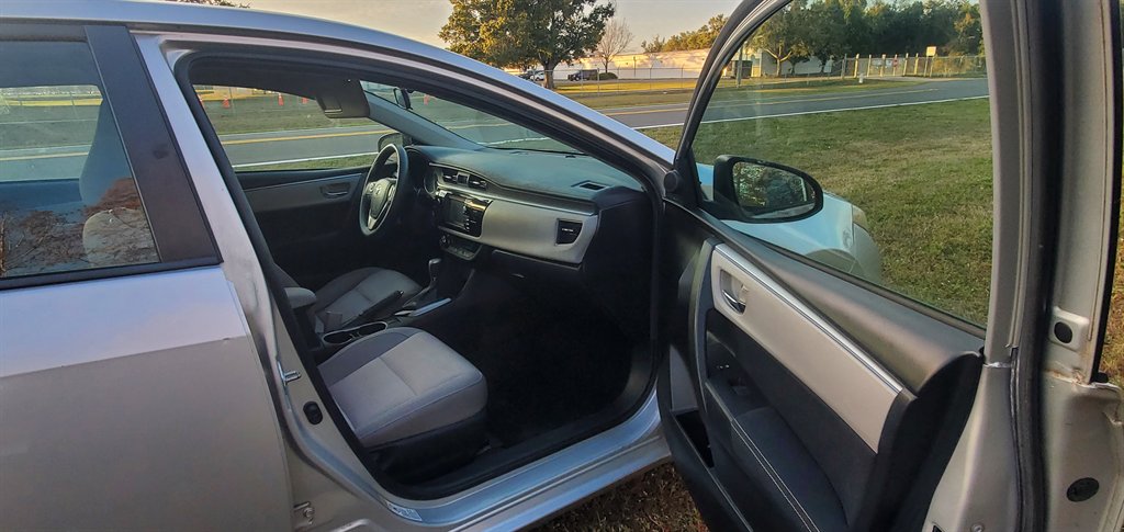 2014 Toyota Corolla - $6,000
