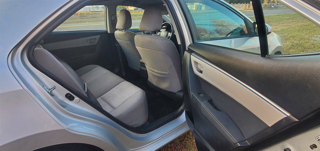 2014 Toyota Corolla - $6,000