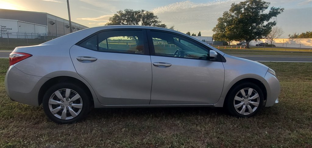 2014 Toyota Corolla - $6,000