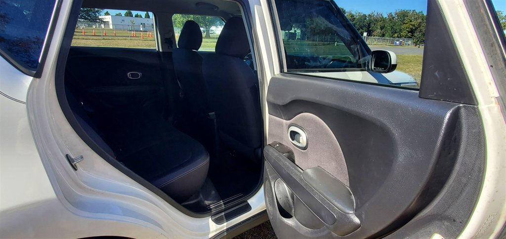 2015 Kia Soul - $6,000