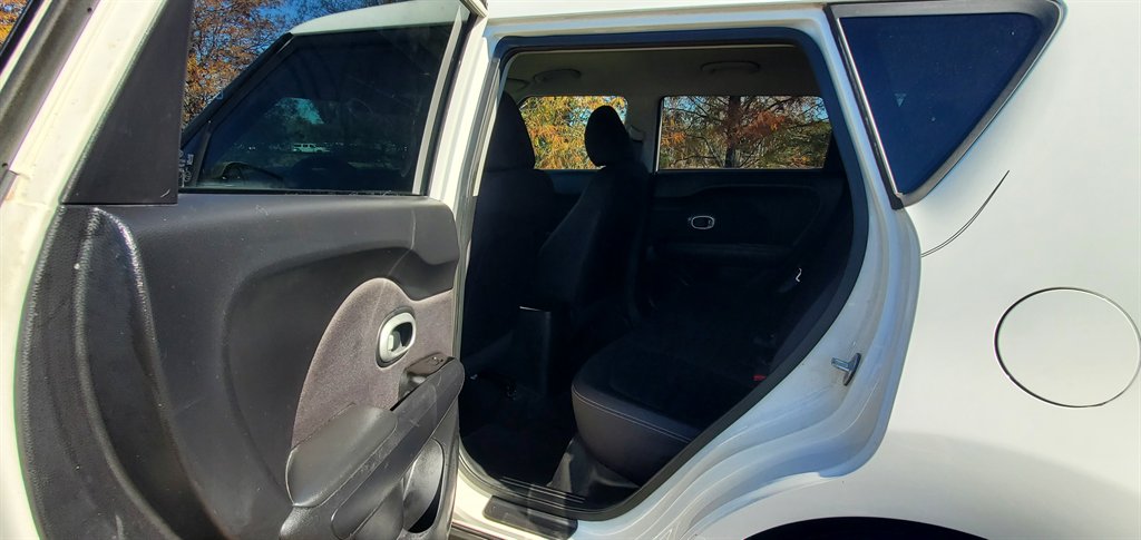 2015 Kia Soul - $6,000