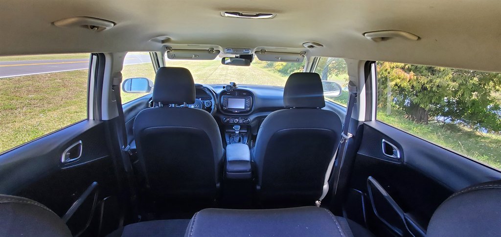 2021 Kia Soul - $9,000