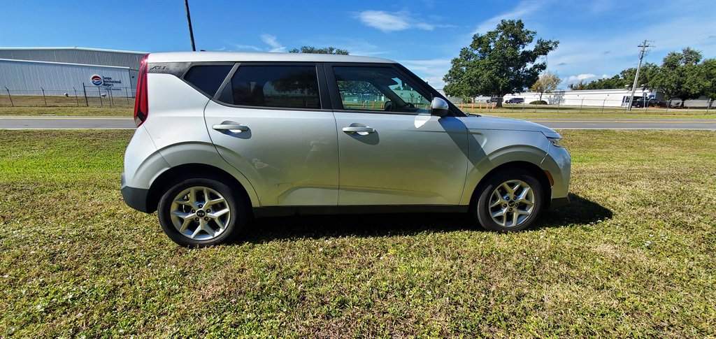 2021 Kia Soul - $9,000