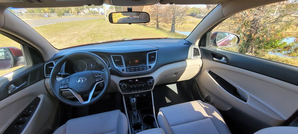 2017 Hyundai Tucson - $7,500
