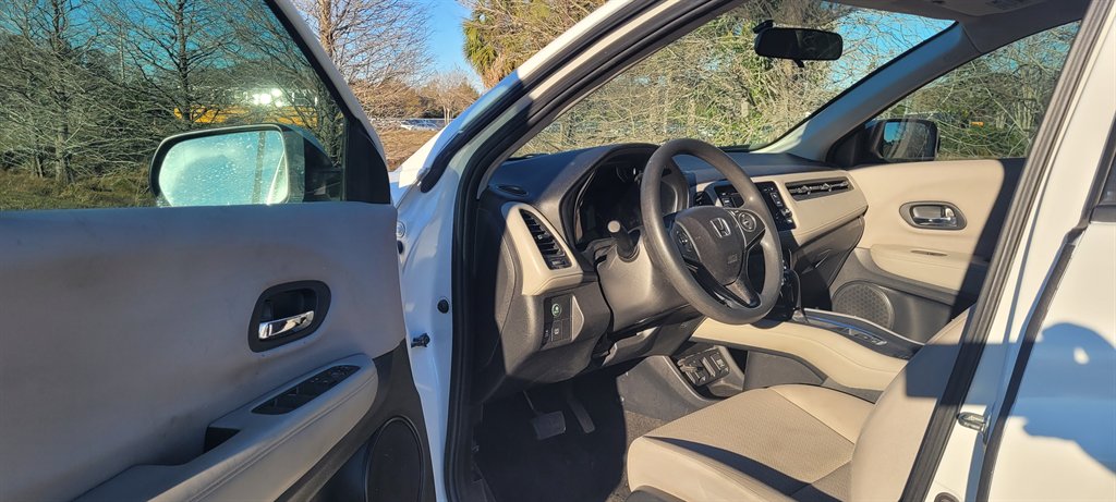 2016 Honda HR-V - $6,000