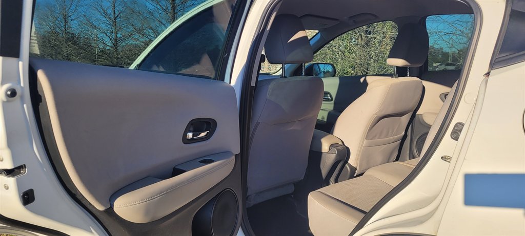 2016 Honda HR-V - $6,000