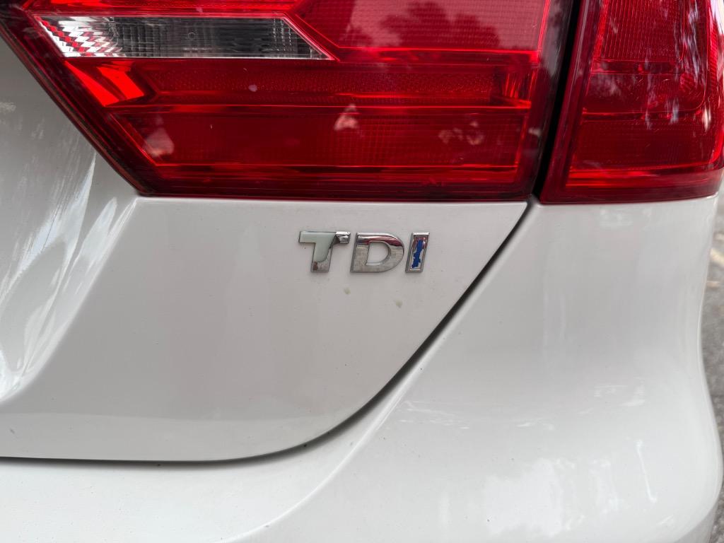 2012 Volkswagen Jetta - $6,995