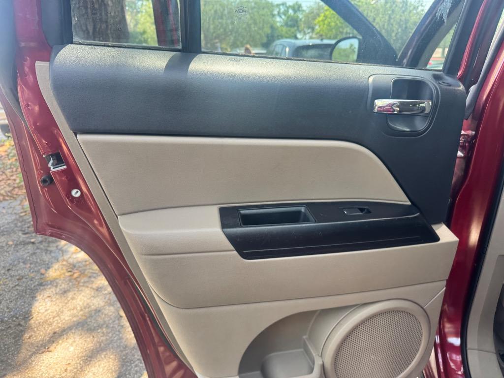 2014 Jeep Compass Sport photo