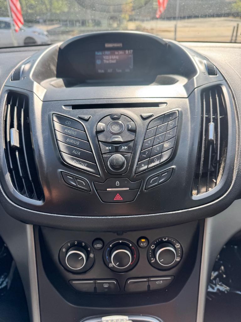 2013 Ford Escape SE photo