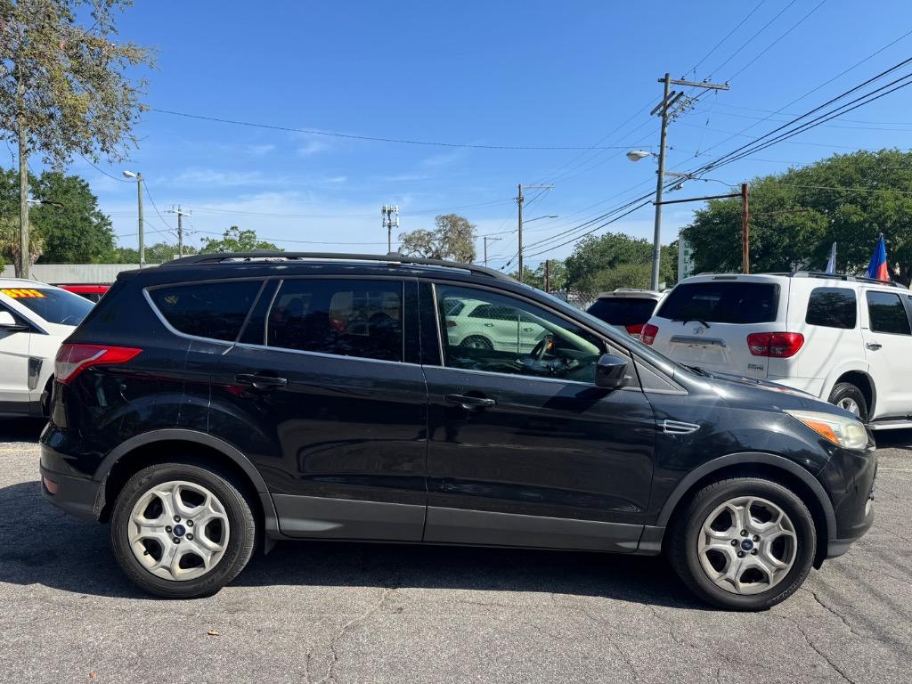 2013 Ford Escape SE photo