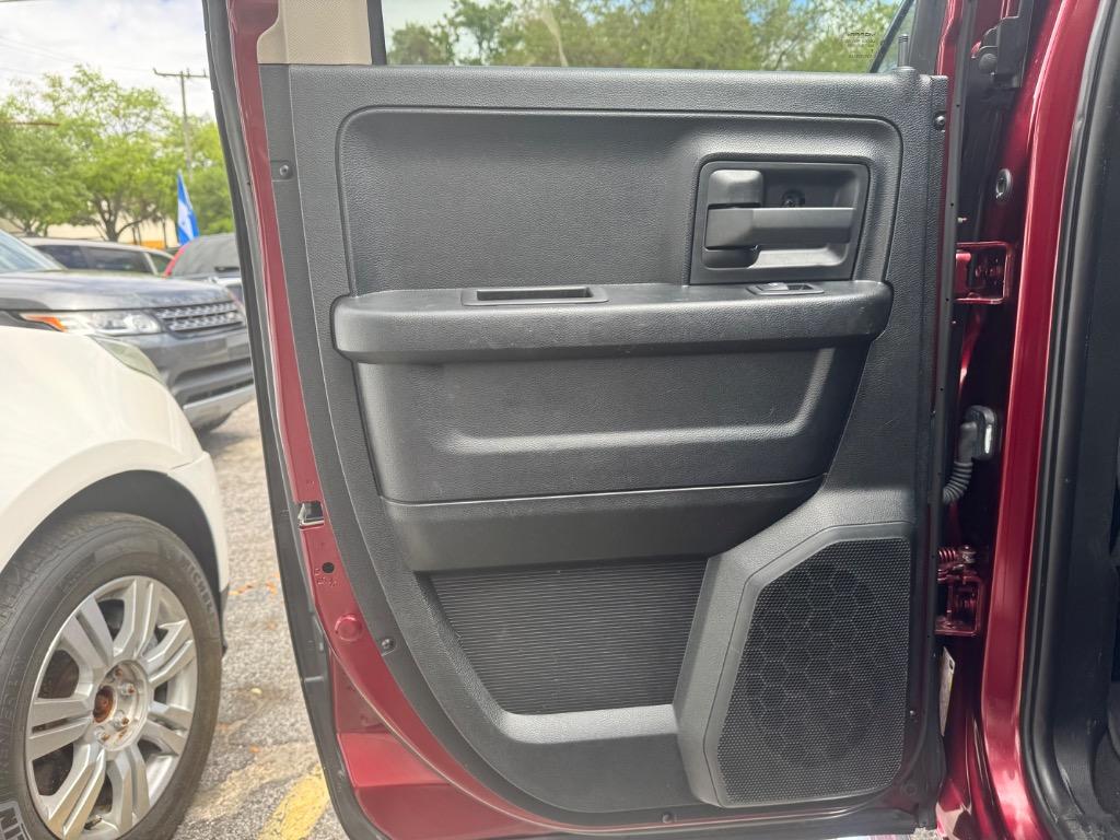 2018 RAM 1500 Tradesman photo