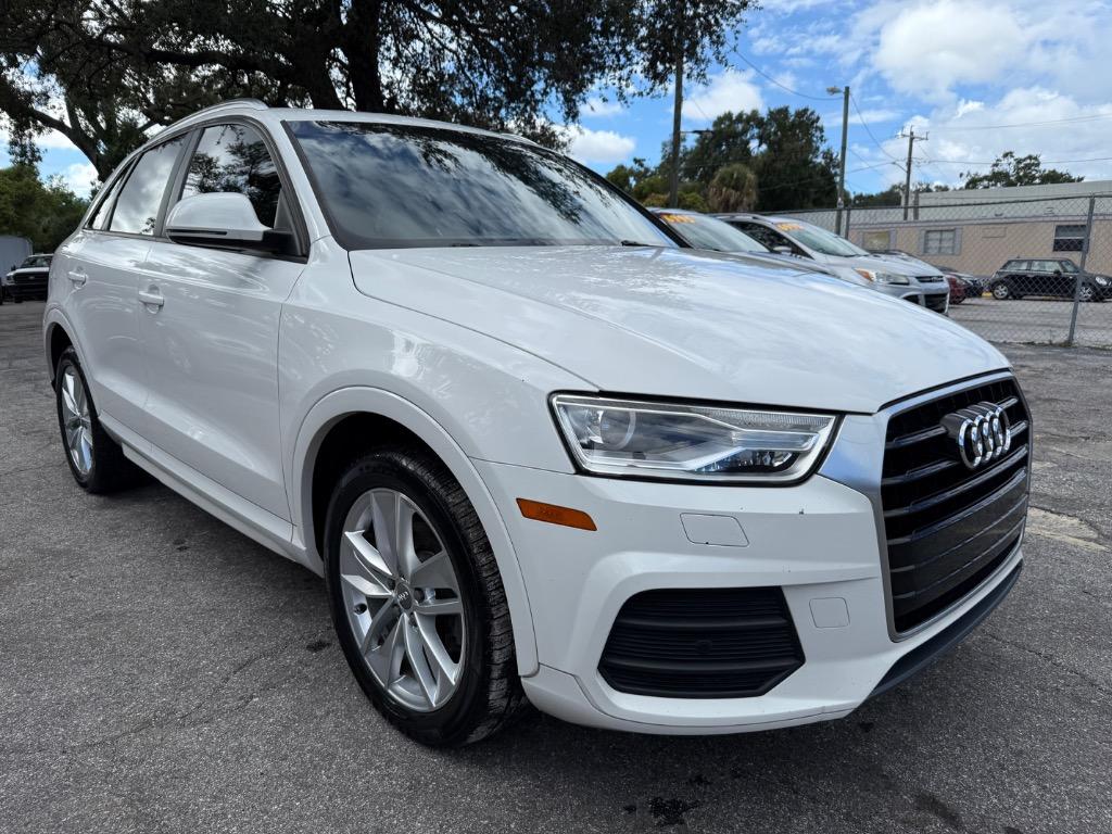 2017 Audi Q3 2.0T Premium