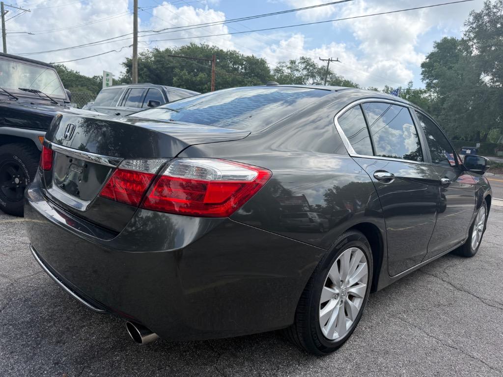 2013 Honda Accord - $9,995