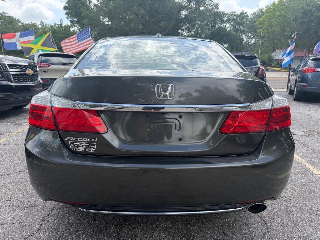 2013 Honda Accord - $9,995