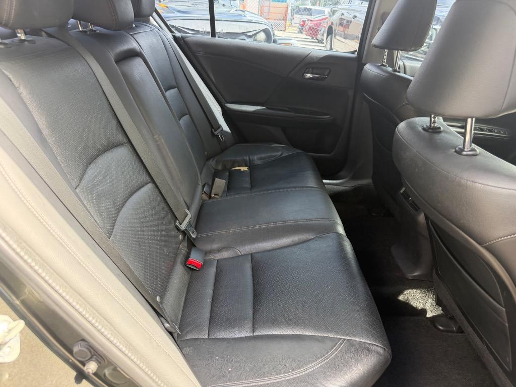 2013 Honda Accord - $9,995