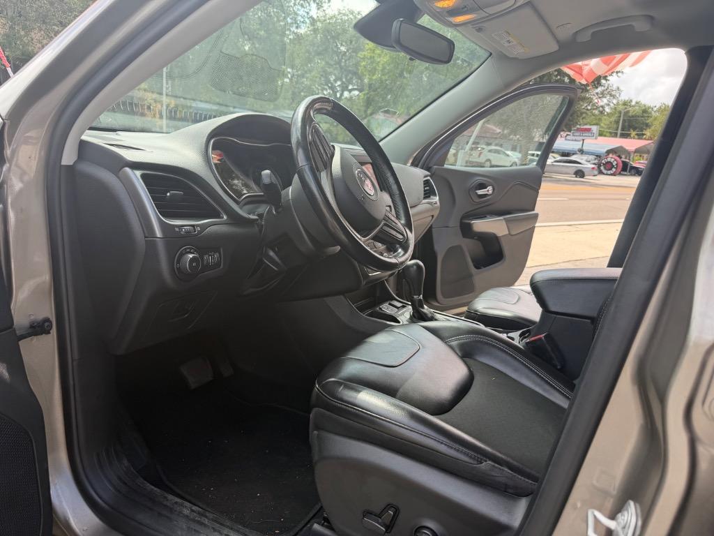 2021 Jeep Cherokee - $10,995