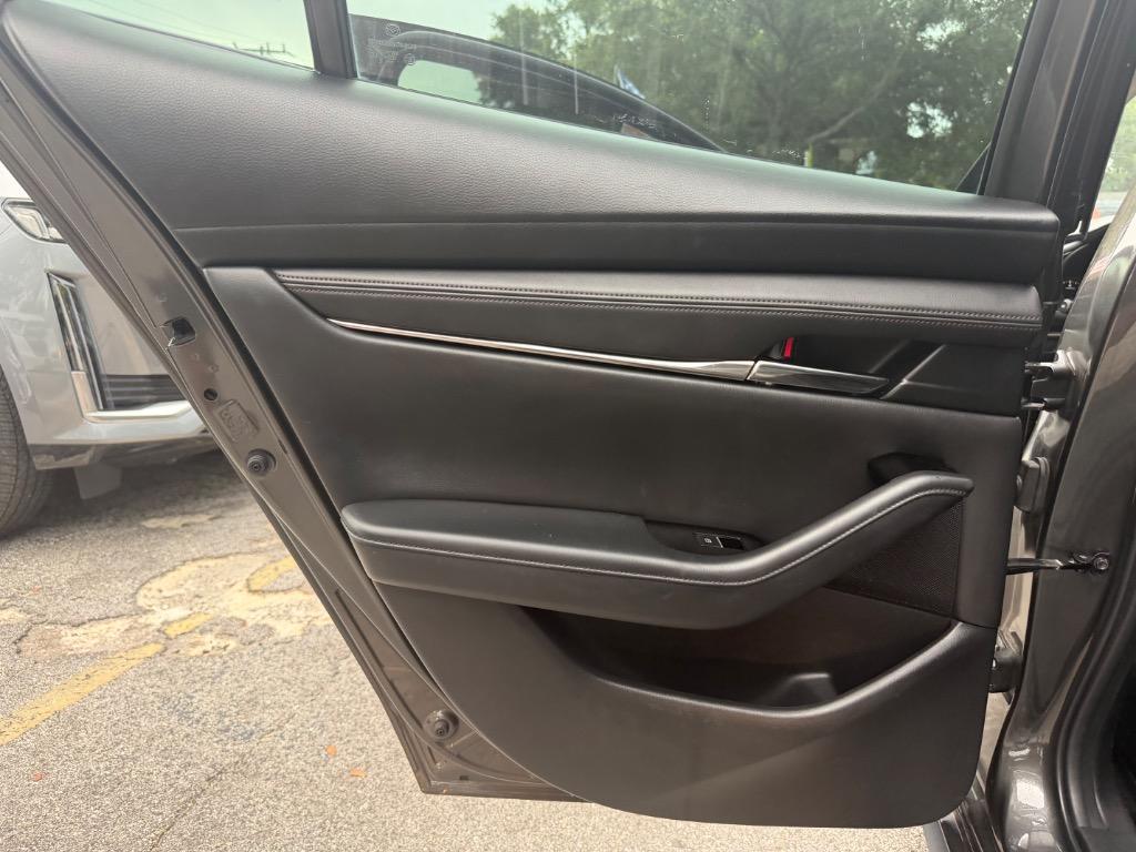 2019 MAZDA MAZDA3 - $9,995