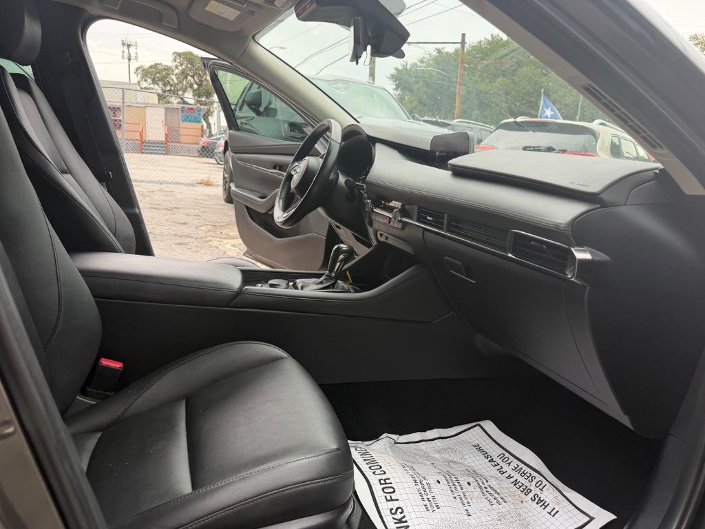2019 MAZDA MAZDA3 - $9,995