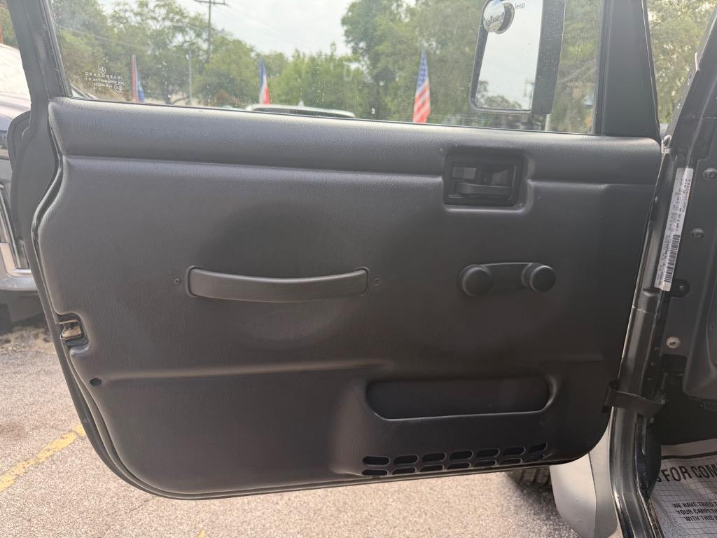 2002 Jeep Wrangler - $5,995