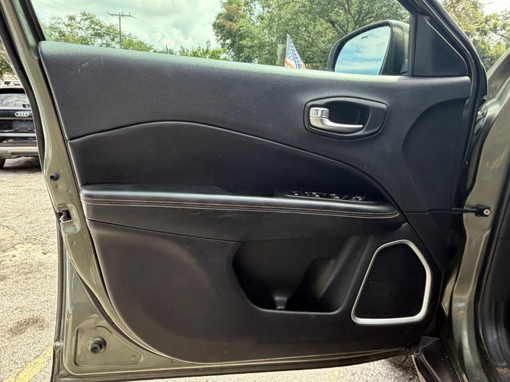 2018 Jeep Compass - $5,995