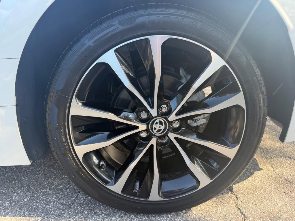 2021 Toyota Corolla - $10,495