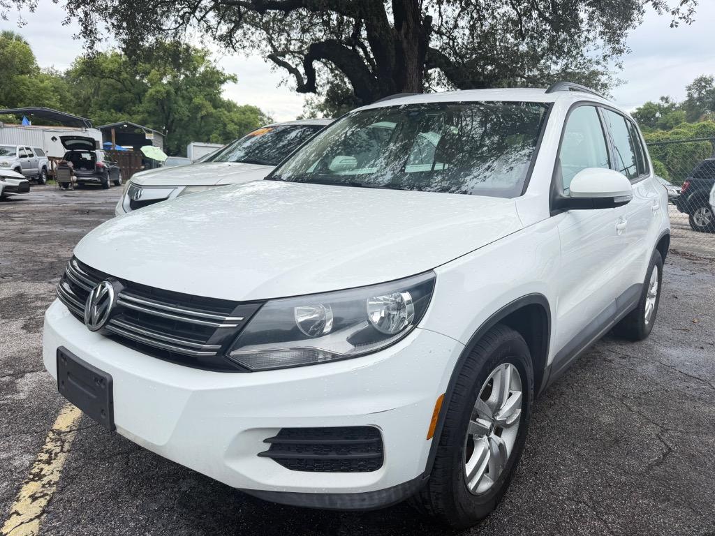 2017 Volkswagen Tiguan - $4,995