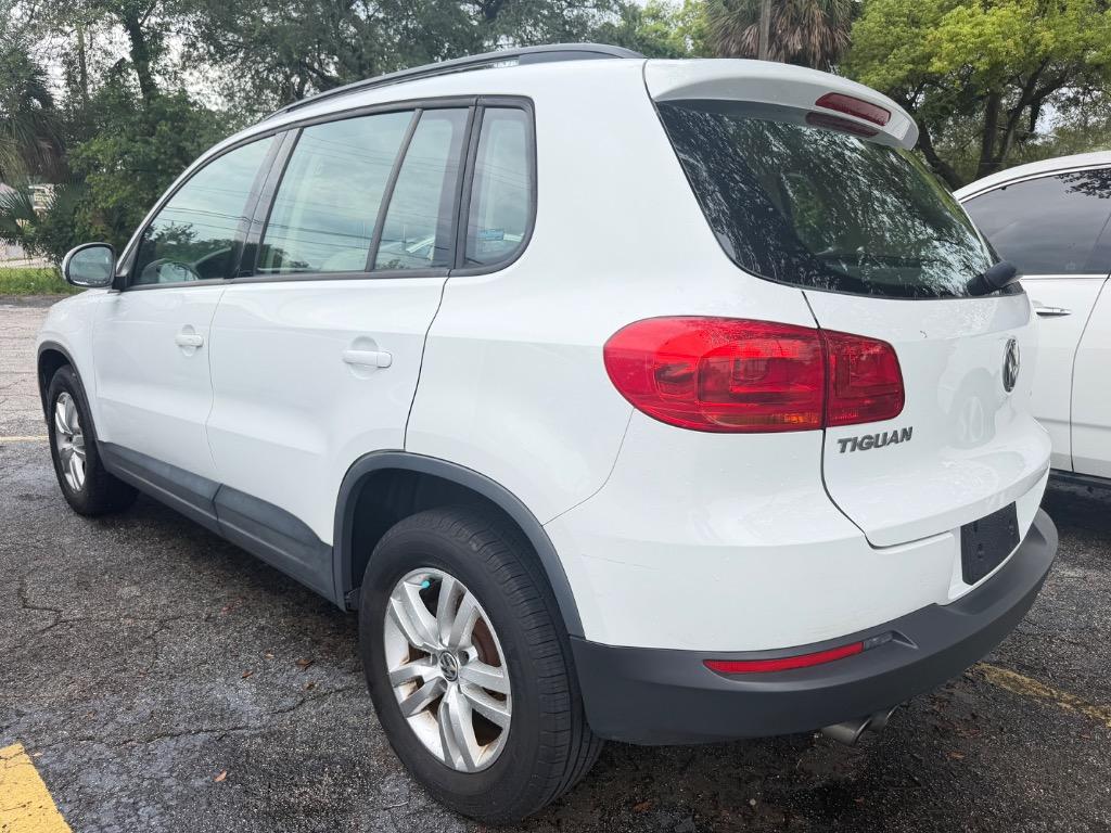 2017 Volkswagen Tiguan - $4,995
