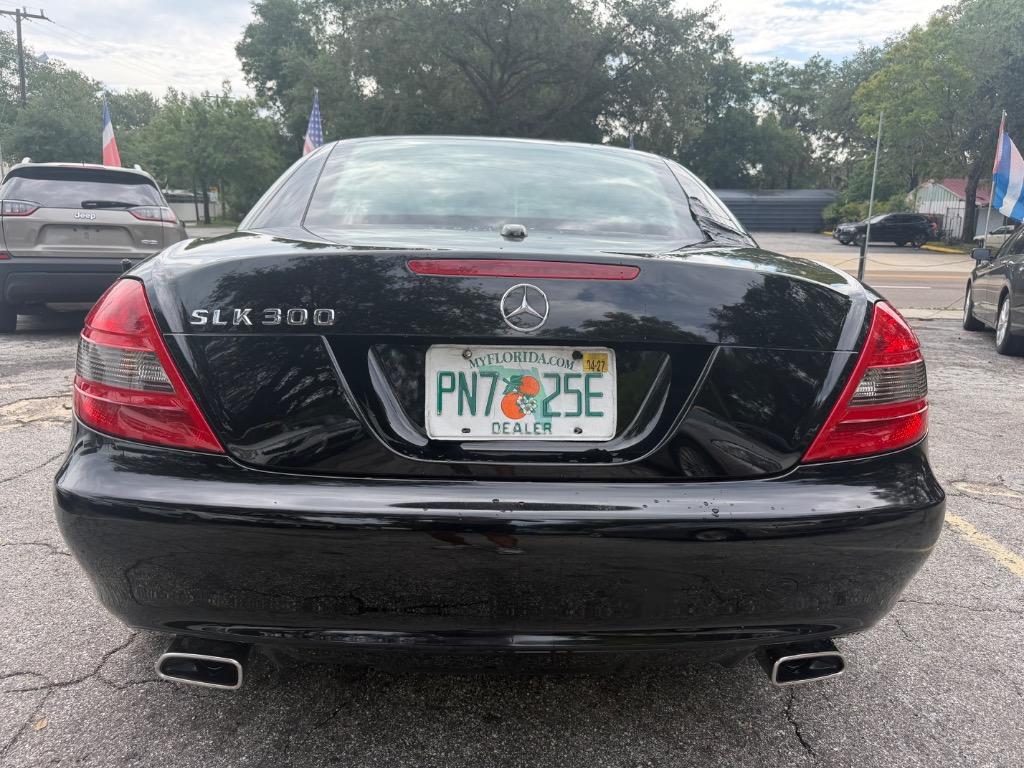 2009 Mercedes-Benz SLK-Class - $8,995