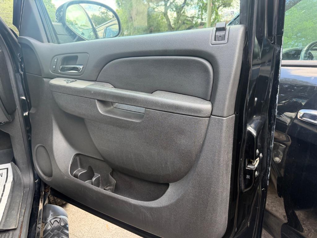 2010 Chevrolet Tahoe - $8,995