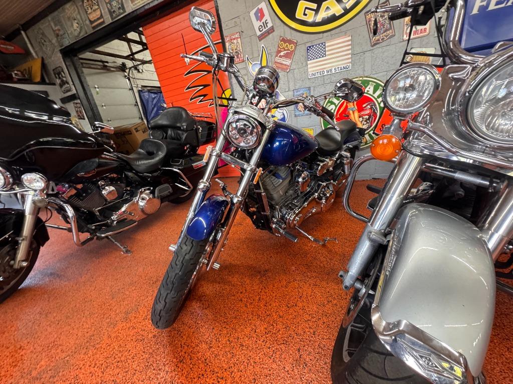 1999 Harley Davidson Dyna Super Glide - $4,668