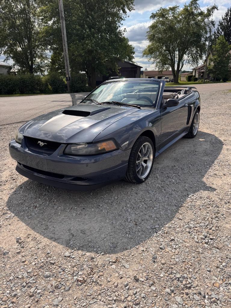 2001 Ford Mustang - $7,472