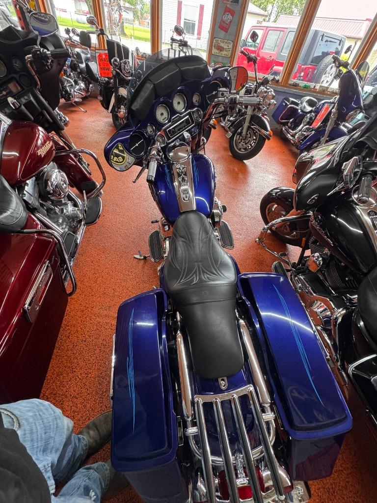 2006 Harley-davidson Street Glide - $5,603