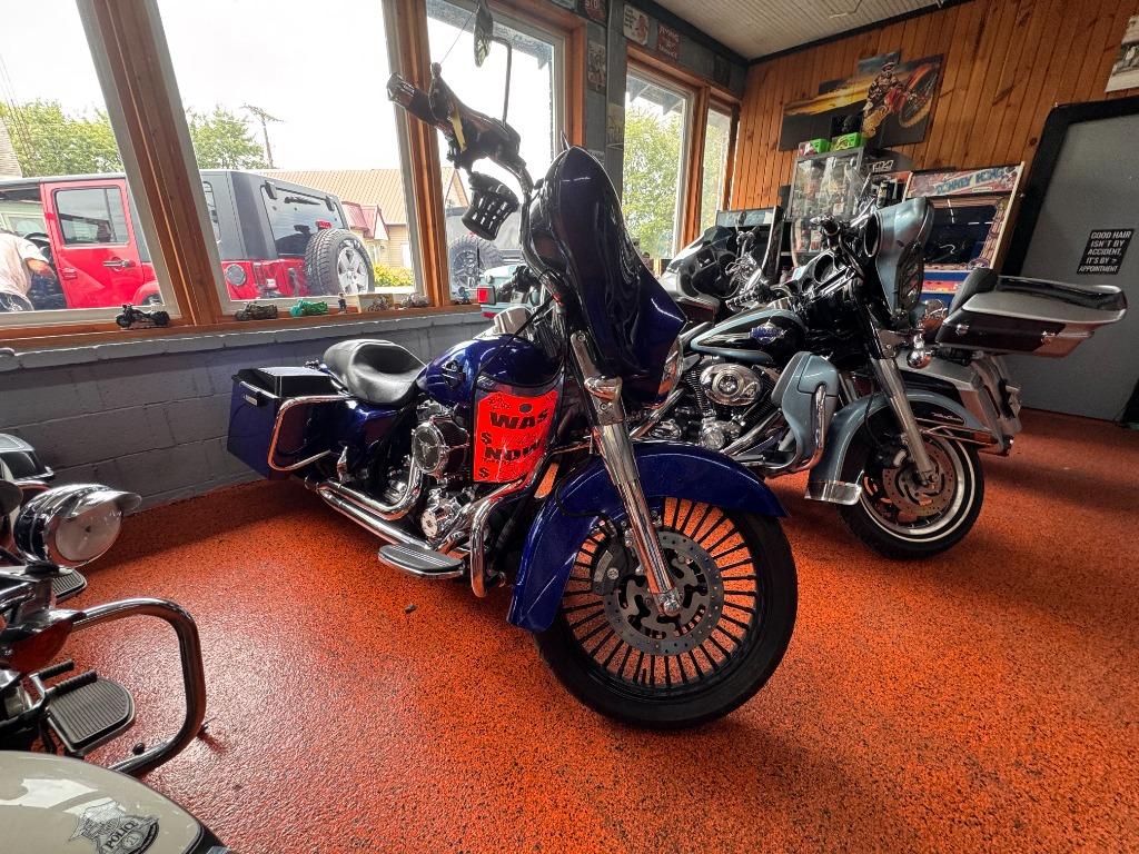 2012 Harley-davidson Street Glide 103 - $8,126