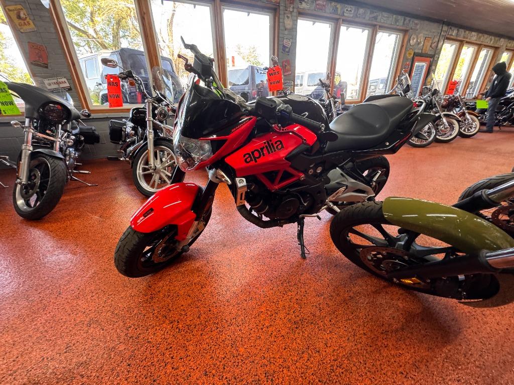 2013 Aprilia Shiver 750 - $4,907