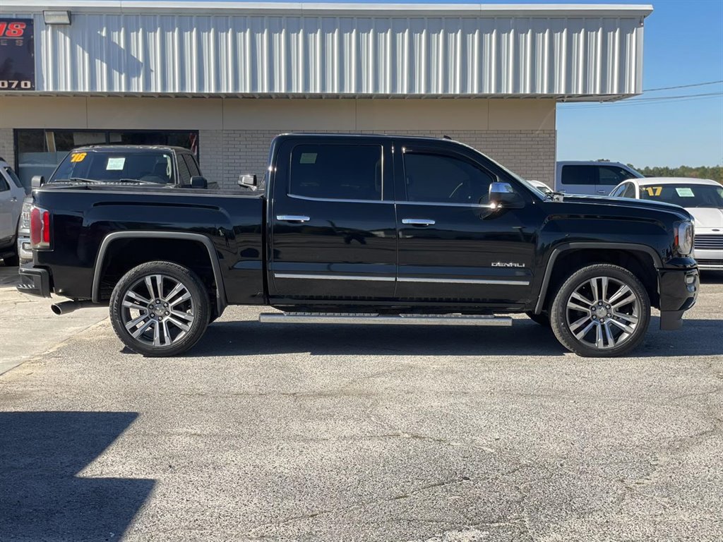 2017 GMC Sierra 1500 Denali photo