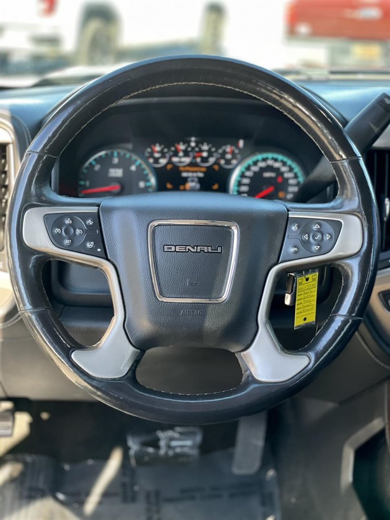 2017 GMC Sierra 1500 Denali photo