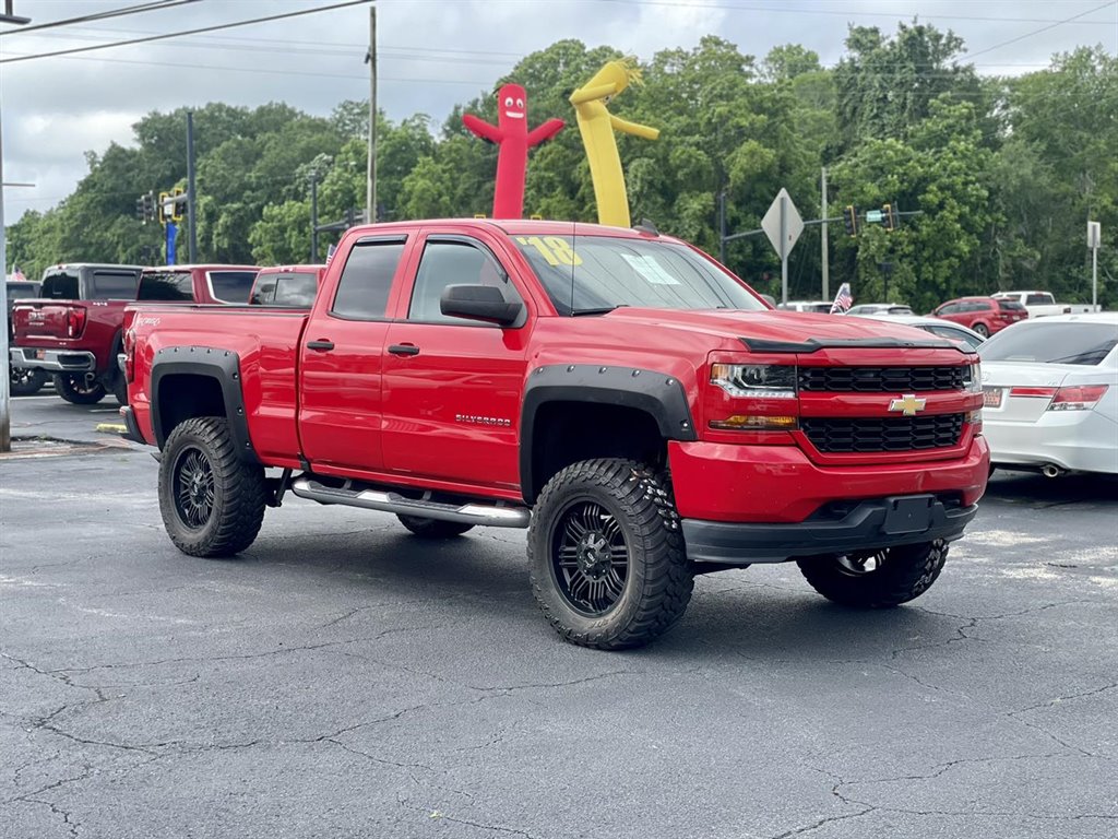 2017 Chevrolet Silverado 1500 Custom photo